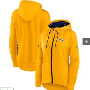 NWOT FANATICS NASHVILLE PREDATORS YELLOW/BLUE FULL LENGTH ZIP UP HOODIE SMALL